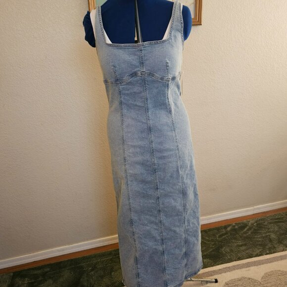 NWT long Denim dress with slit - Picture 2 of 11